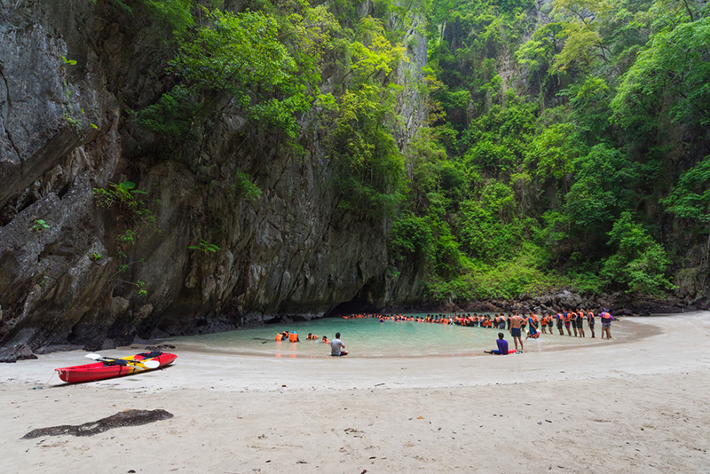 ถ้ำมรกต เกาะมุก