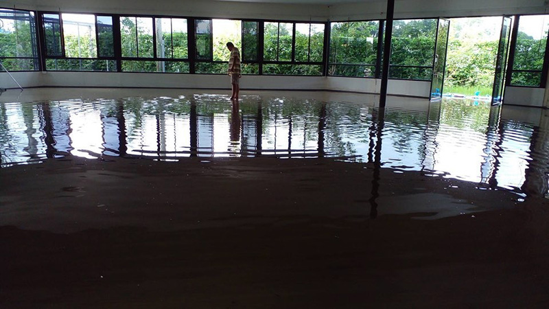 นุ้ย สุจิรา น้ำท่วม