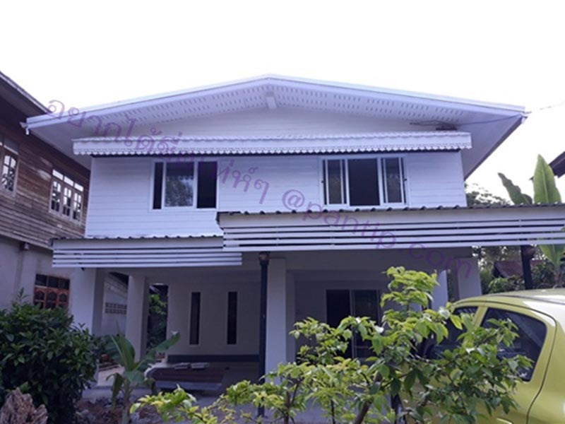 รีโนเวทบ้านสองชั้นครึ่งปูนครึ่งไม้ งบ 3.8 แสนบาท
