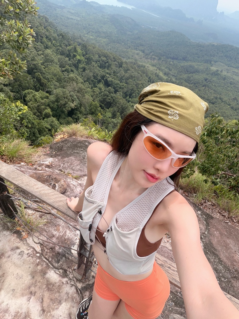 เกรซ กาญจน์เกล้า
