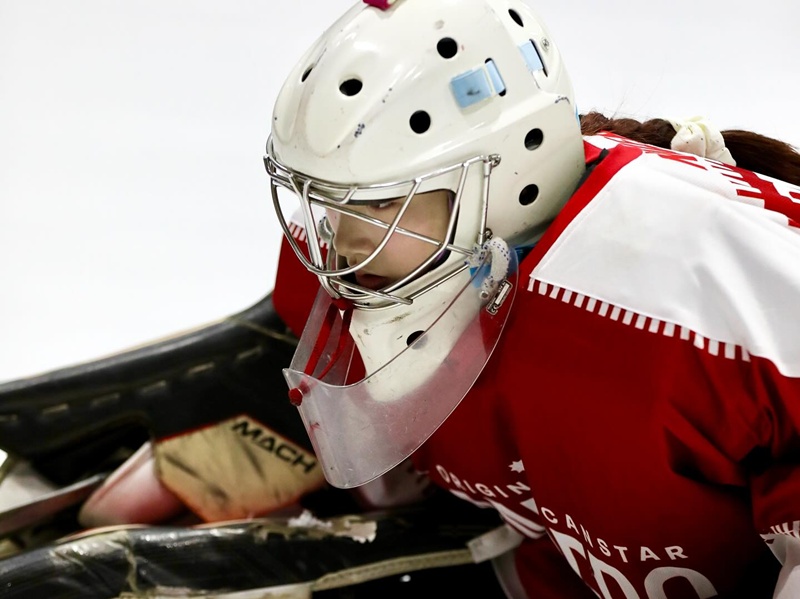 ตุ๊ก ชนกวนันท์ สุดภูมิใจ น้องแพรว รับรางวัลเยาวชนดีเด่นแห่งชาติ 