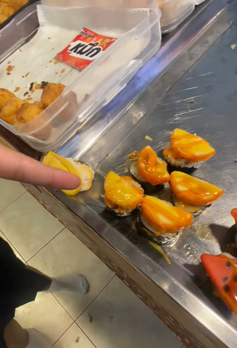 ขายซูชิ