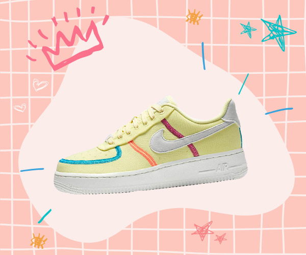 รองเท้าผ้าใบผู้หญิง