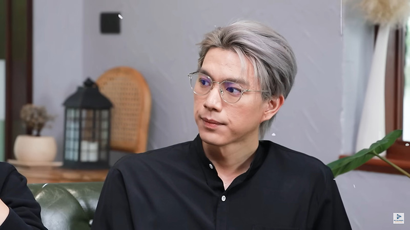 ไบร์ท นรภัทร