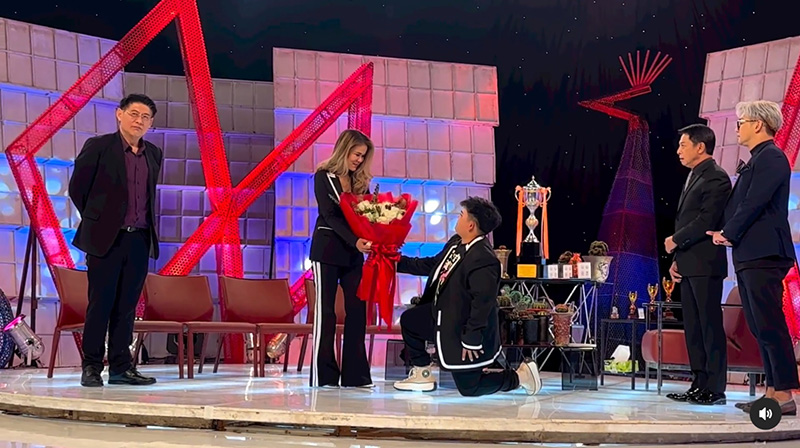 โก๊ะตี๋ ขอแฟนแต่งงาน น้องกวาง 