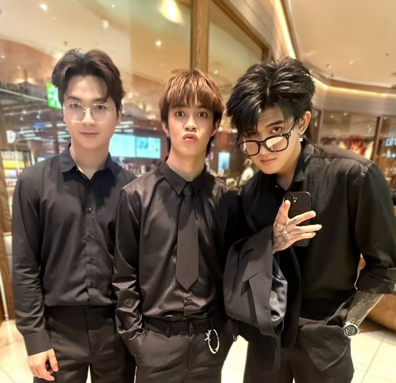 ก๊อท จักรพันธ์ โพสต์แซว ติณติณ New Country