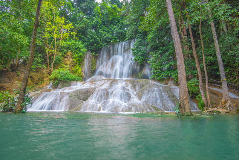 นั่งรถไฟเที่ยว