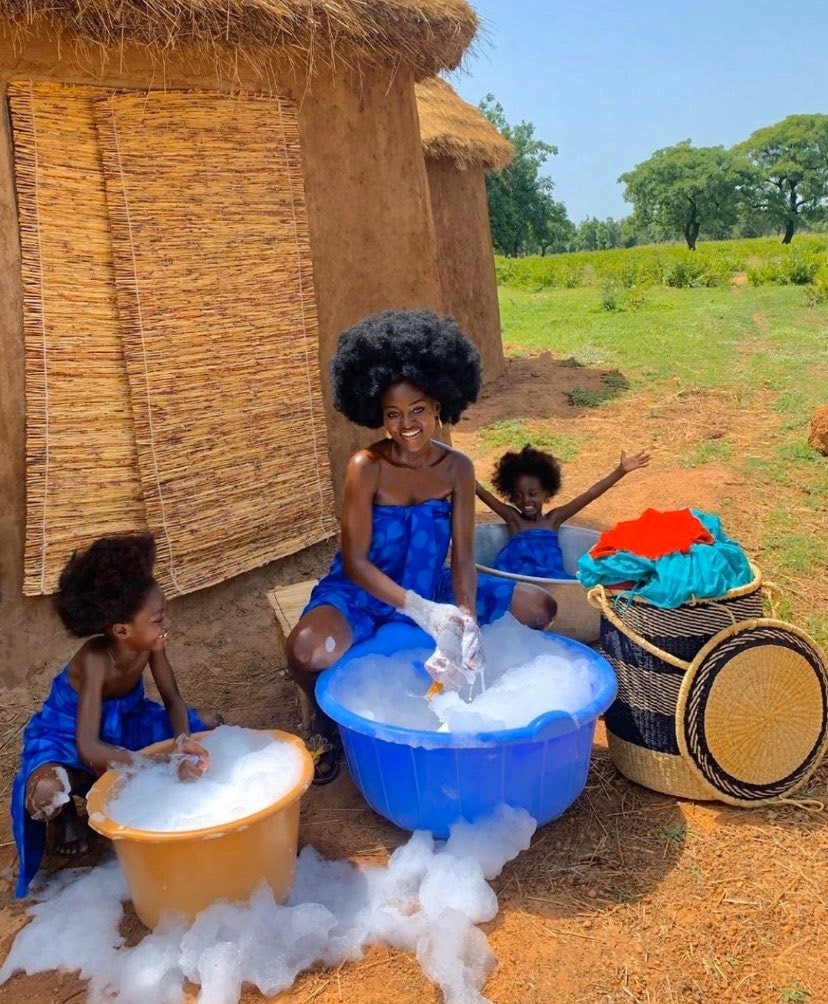 สาวผิวสี