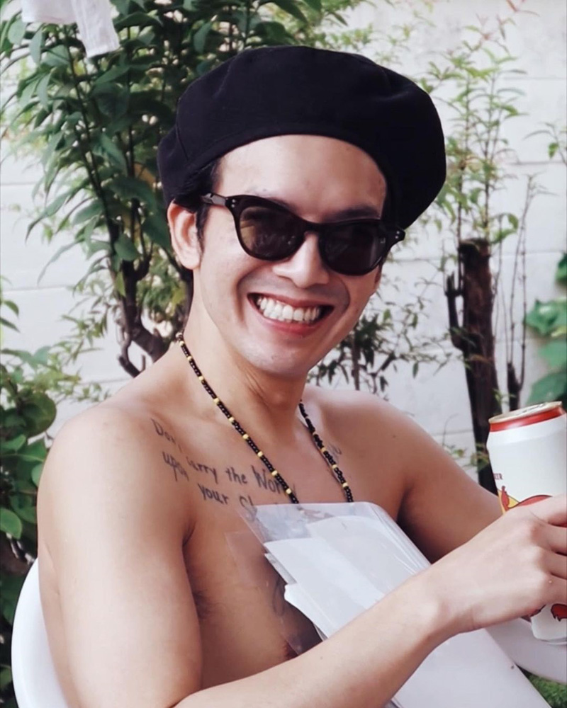 แอมมี่ The Bottom Blues