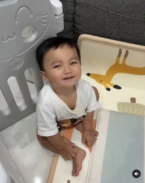 วิทย์ ภูธฤทธิ์ ลูกชาย