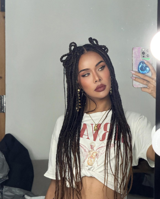 ประวัติ มิกซ์ เฉลิมศรี หรือ Badmixy นักร้องและอินฟลูเอนเซอร์สาวสุดแซ่บ