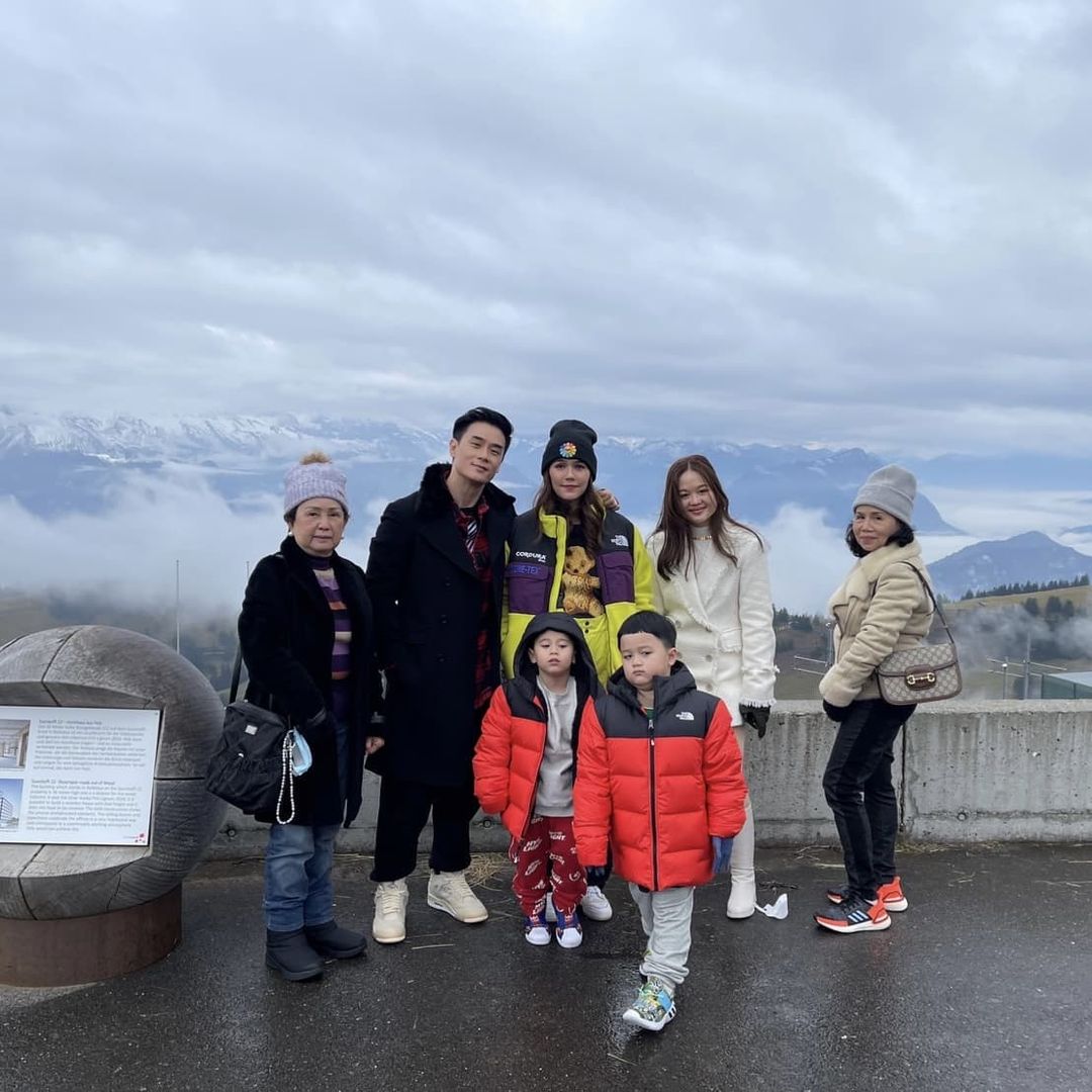 ชมพู่ อารยา