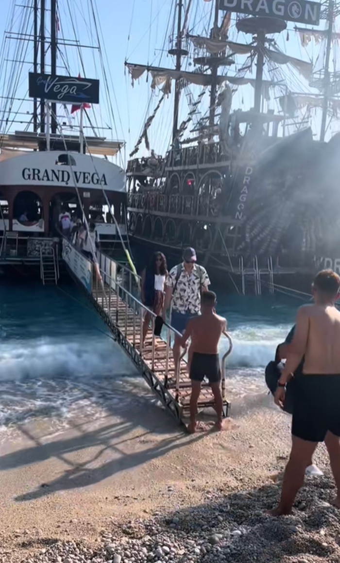 ทางลงเรือ