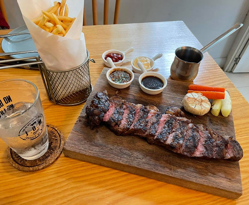 ร้านสเต๊กเนื้อ