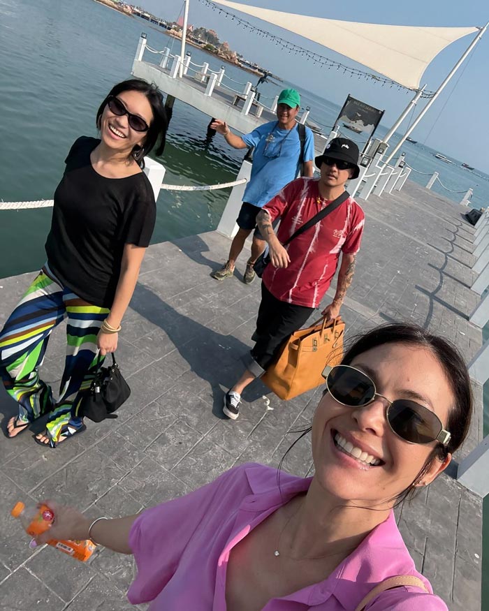 พอลล่า เต้ เที่ยวเกาะสีชัง