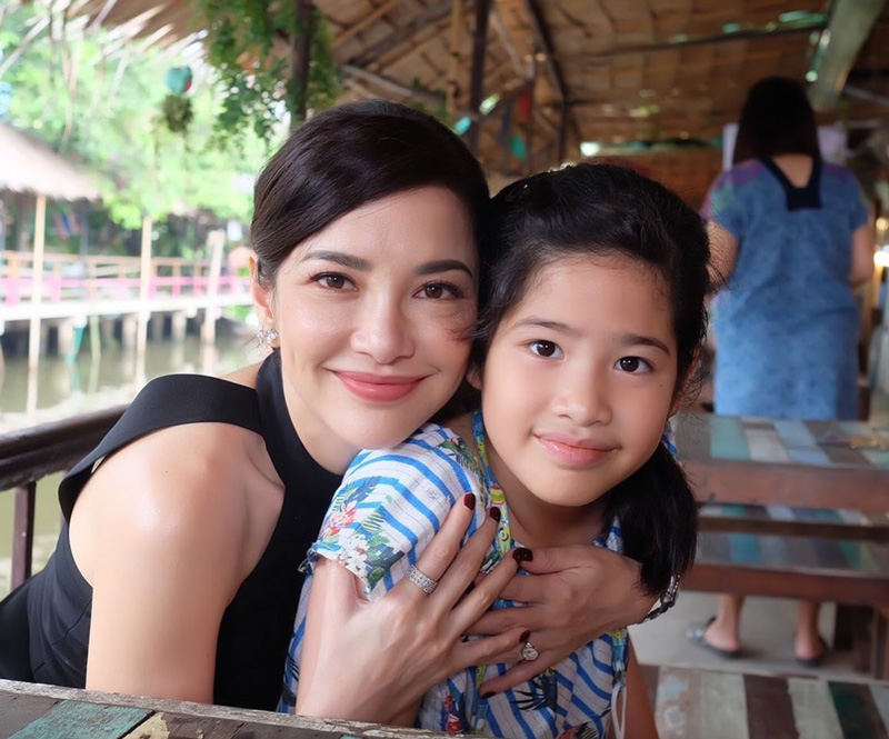 น้องนาวา ลูก อ้อม พิยดา