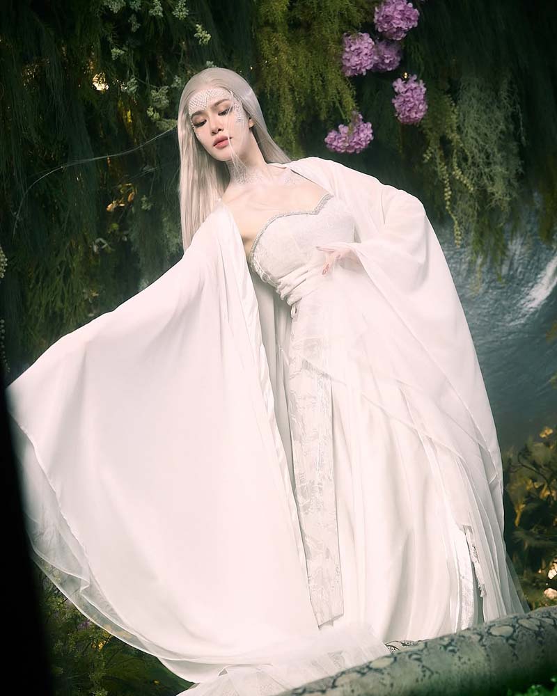 เกรซ กาญจน์เกล้า