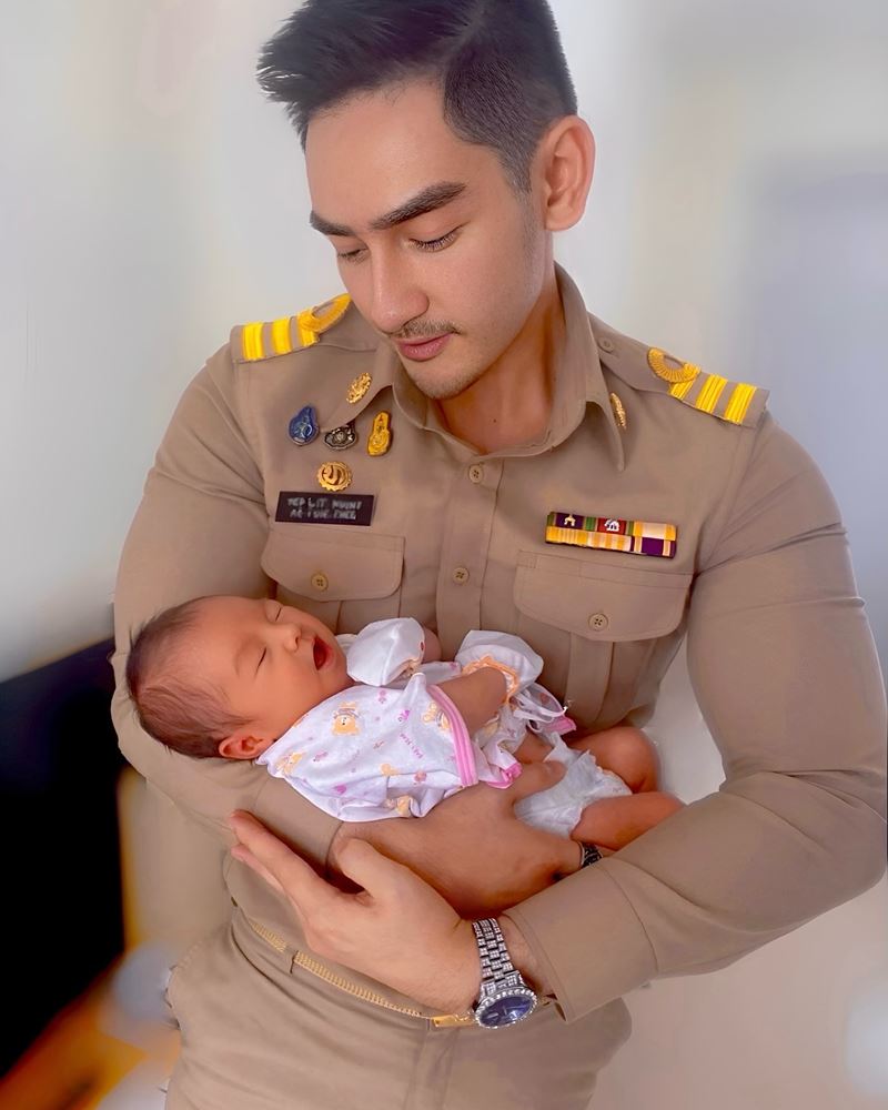 สิงโต สหรัฐต์