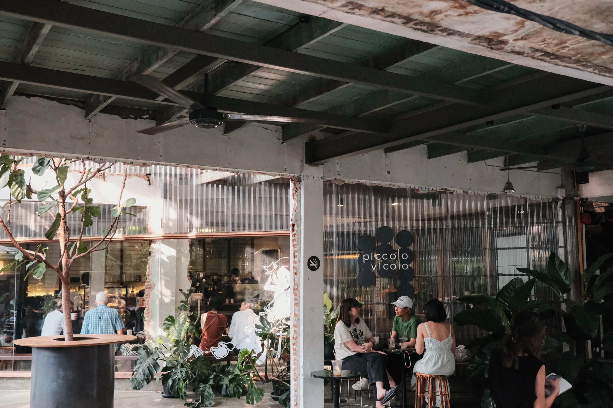 Piccolo Vicolo Cafe