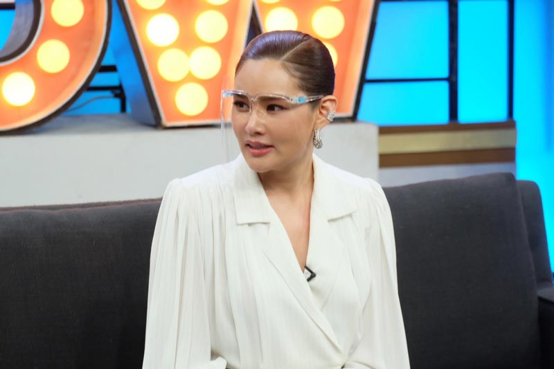 หญิง รฐา