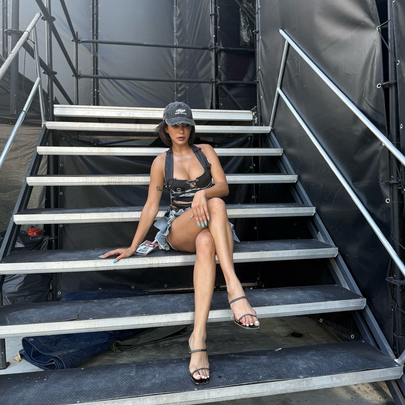 พราด้า ธันย์สิตา