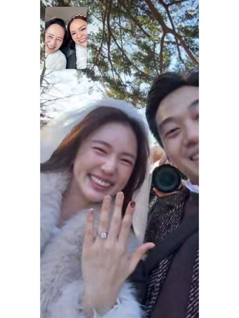 บัว นลินทิพย์ โพสต์ขอบคุณหลังถูก วิน วีระพันธ์ ขอแต่งงาน