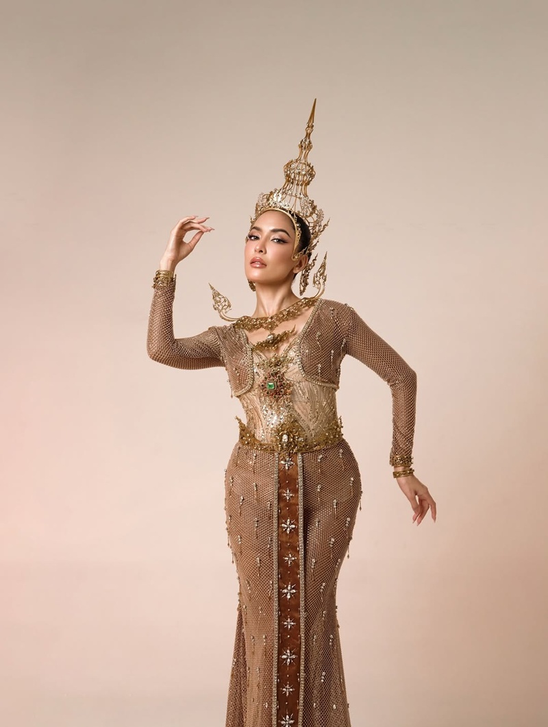 พิ้งกี้ สาวิกา