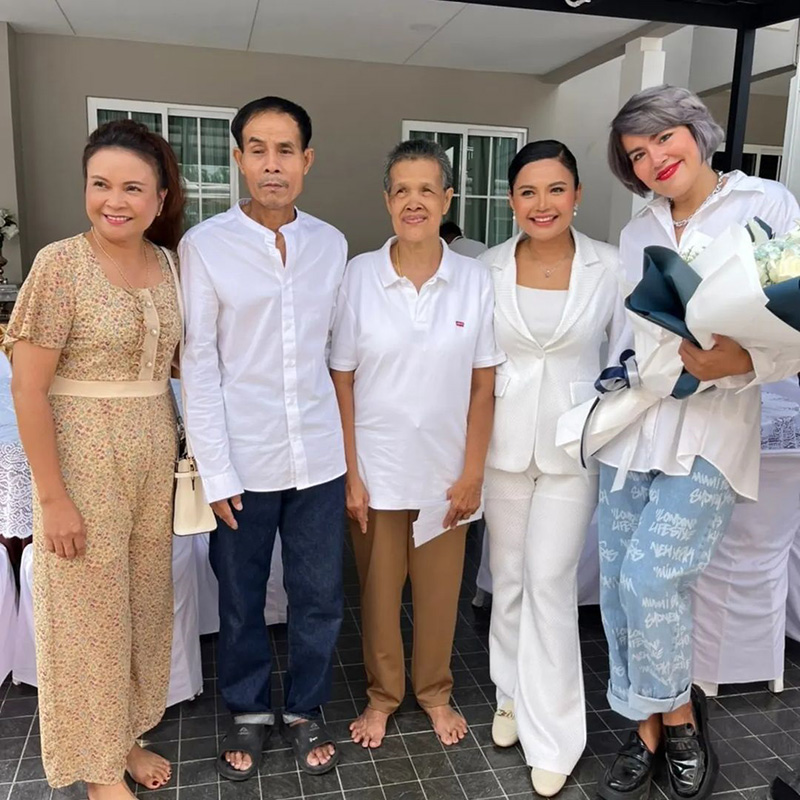 ตั๊กแตน ชลดา ซื้อบ้านให้ผู้จัดการส่วนตัว ราคา 5 ล้านบาท 