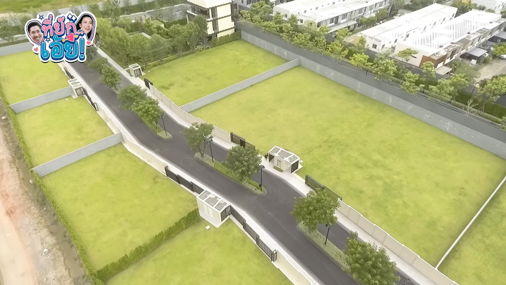 เชียร์ ฑิฆัมพร