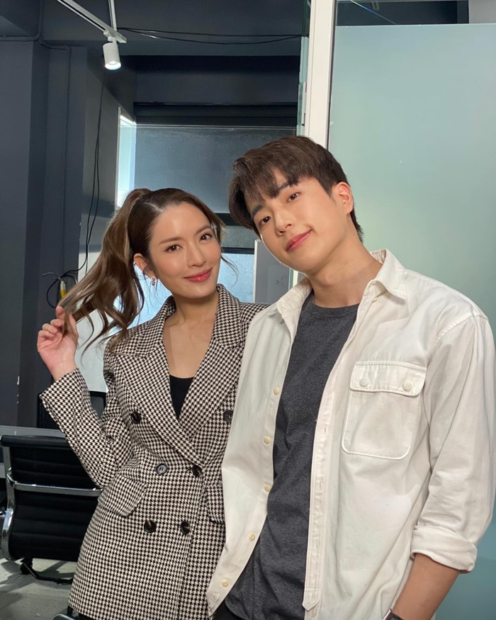 นนกุล ชานน อวยพรวันเกิด แอฟ ทักษอร 