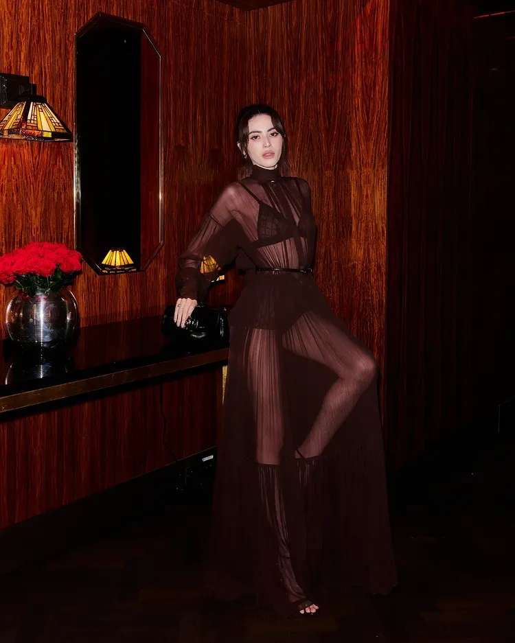 ใหม่ ดาวิกา โททัลลุคสุดชิค สวยเฉิดฉาย กระทบไหล่คนดังระดับโลกมากมาย 