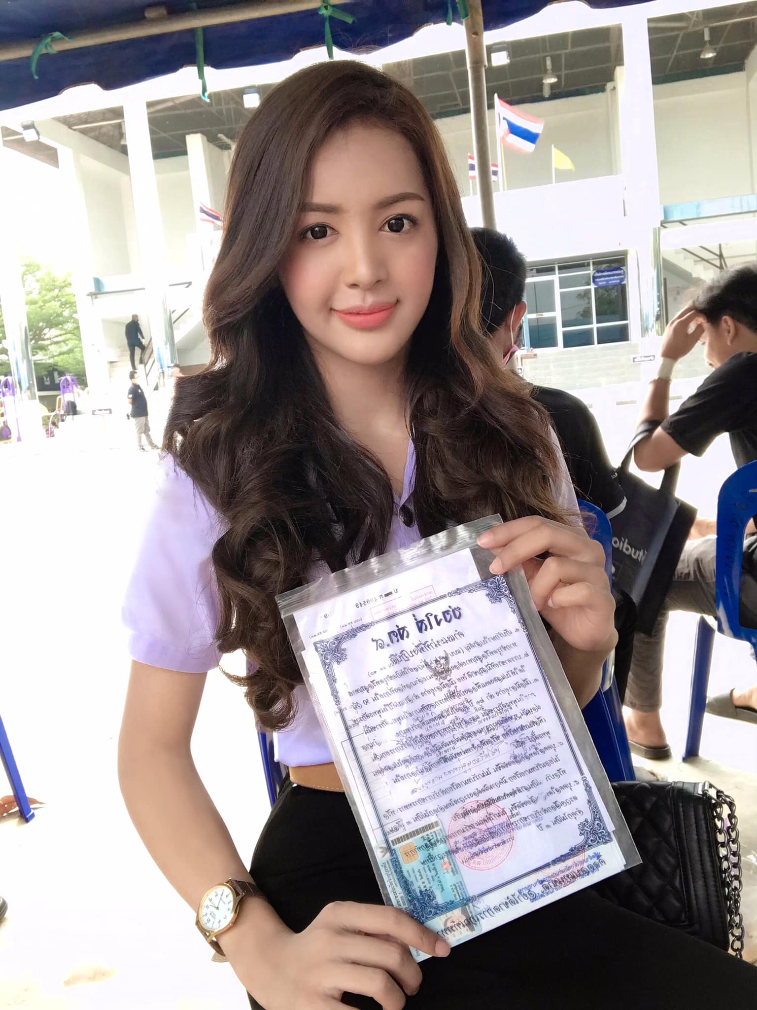 นางฟ้าเกณฑ์ทหาร