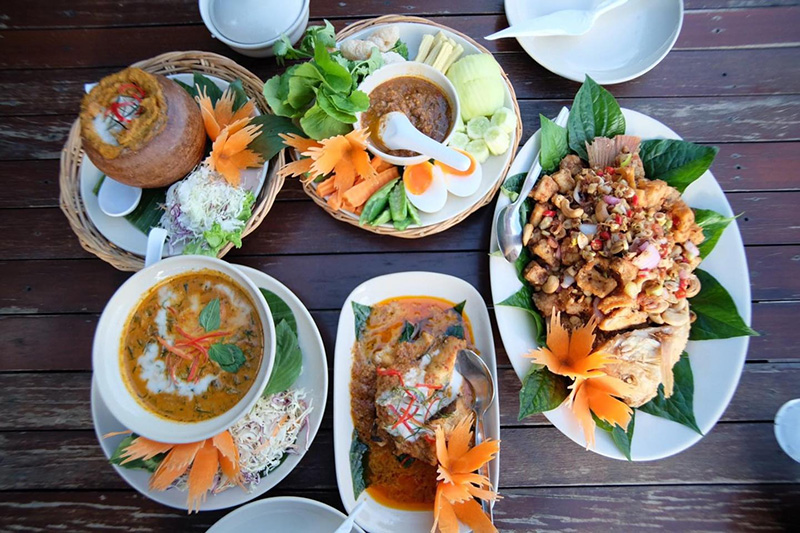 ร้านอาหารวันแม่ 2563