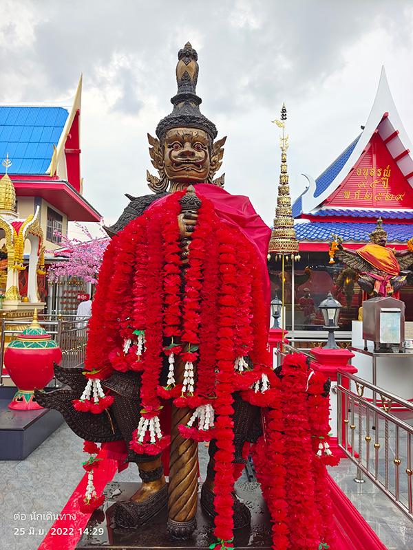 วัดราษฎร์ศรัทธาธรรม หรือวัดบางชัน คันนายาว