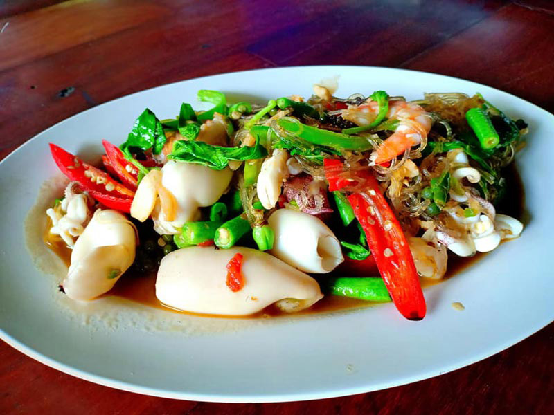 ร้านแกงป่า