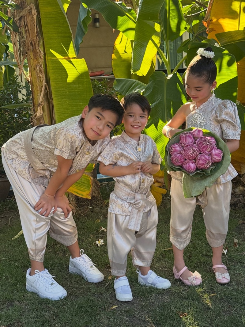 สงกรานต์ครอบครัวดีน