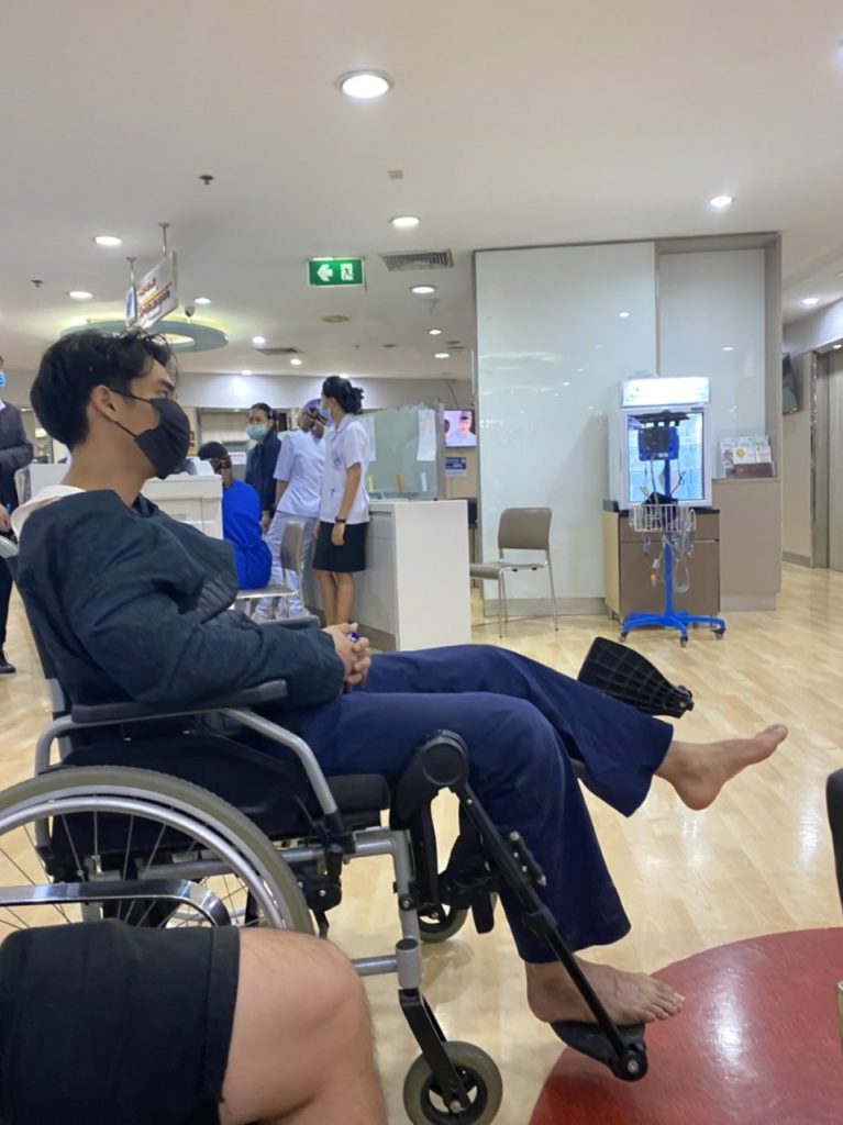 เด่นคุณ งามเนตร