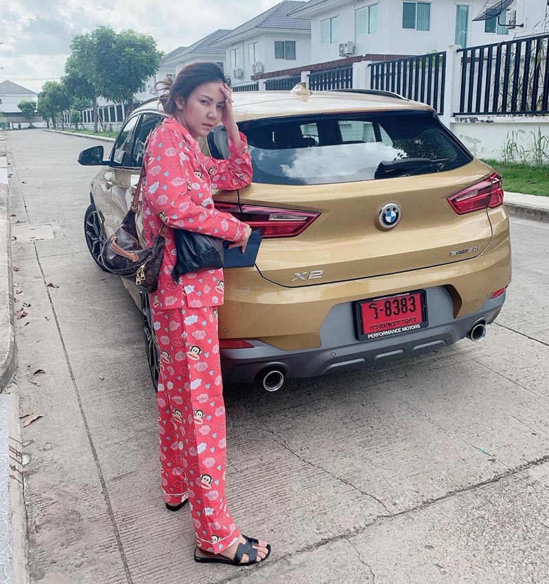 จ๊ะ อาร์สยาม