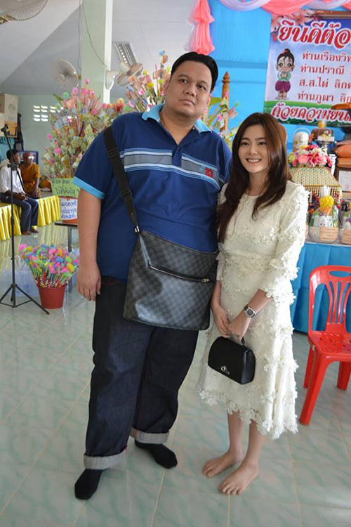 ไผ่ ลิกค์ ประวัติ