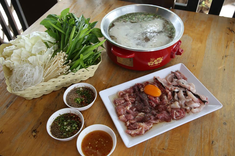 ร้านอาหารมุกดาหาร