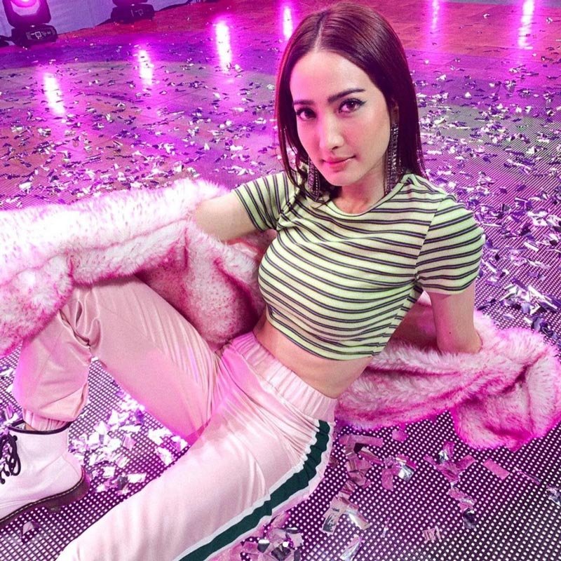 แต้ว ณฐพร