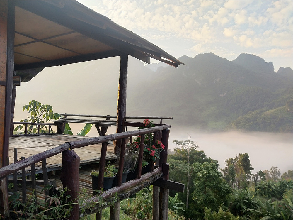 ที่พักบ้านนาเลาใหม่ บ้านดอยนับดาว ดอยหลวง เชียงดาว