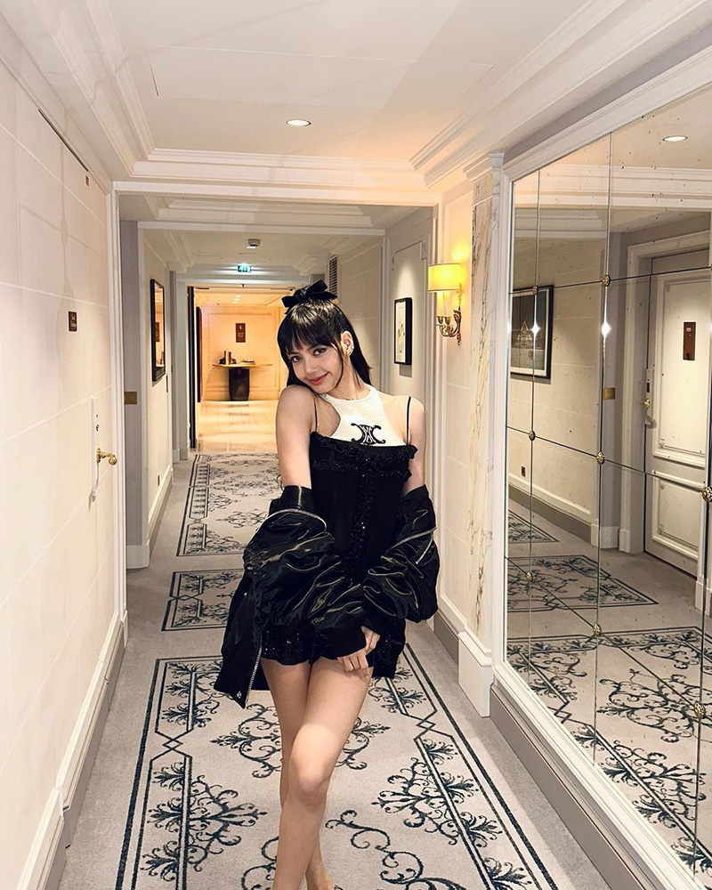 ลิซ่า BLACKPINK