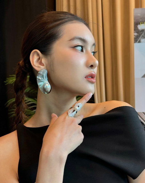 ออน สมฤทัย