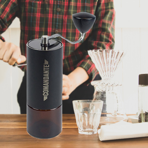 เครื่องบดกาแฟมือหมุน Comandante รุ่น C40