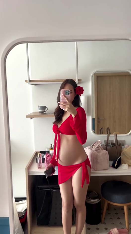 ใบหม่อน กิตติยา