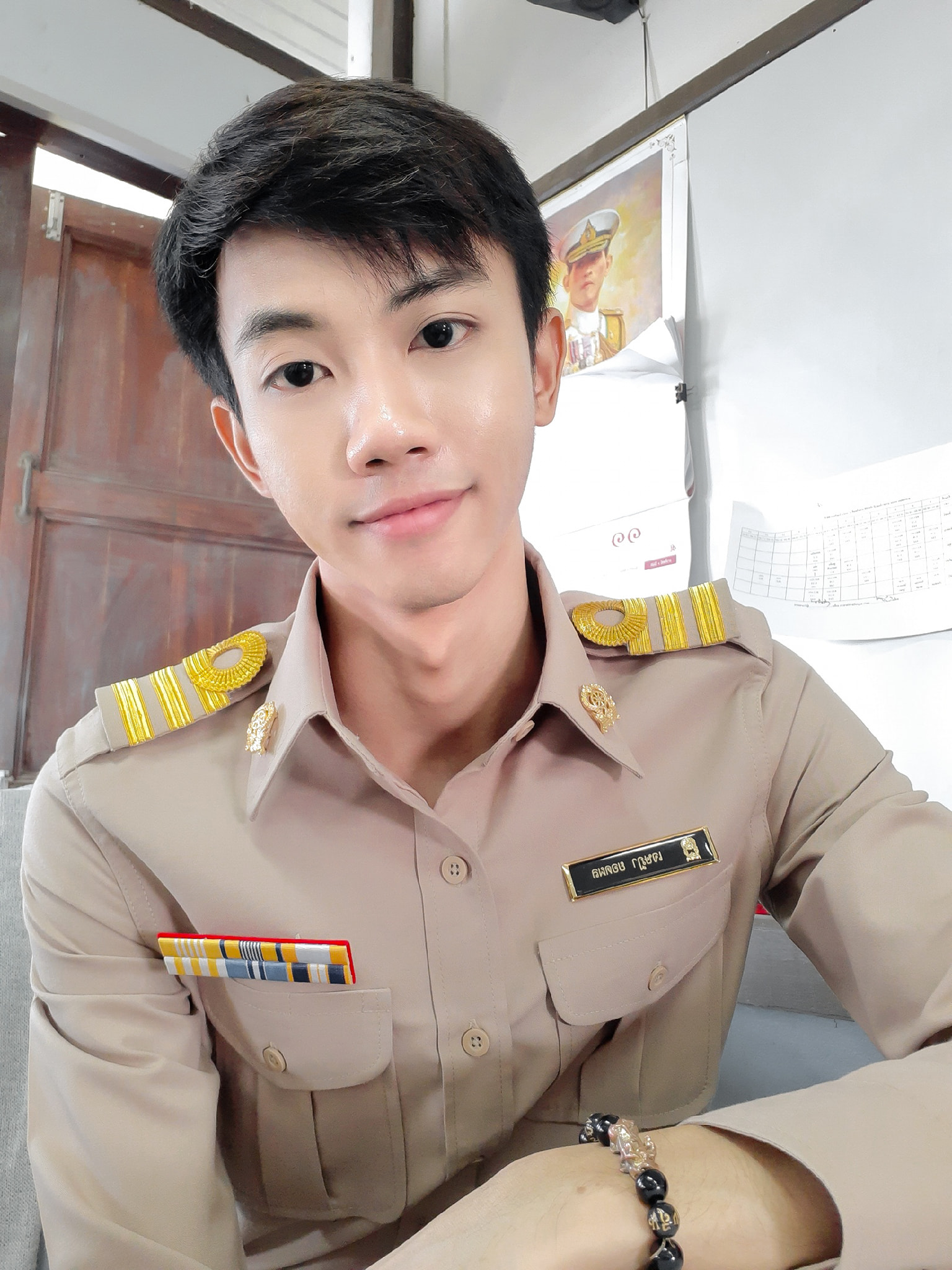 ครูไม้คิว