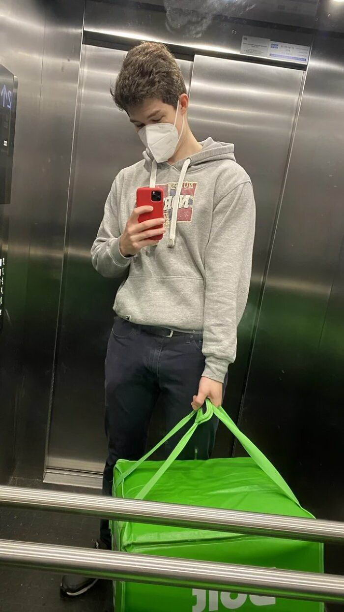 นักบินตกงาน