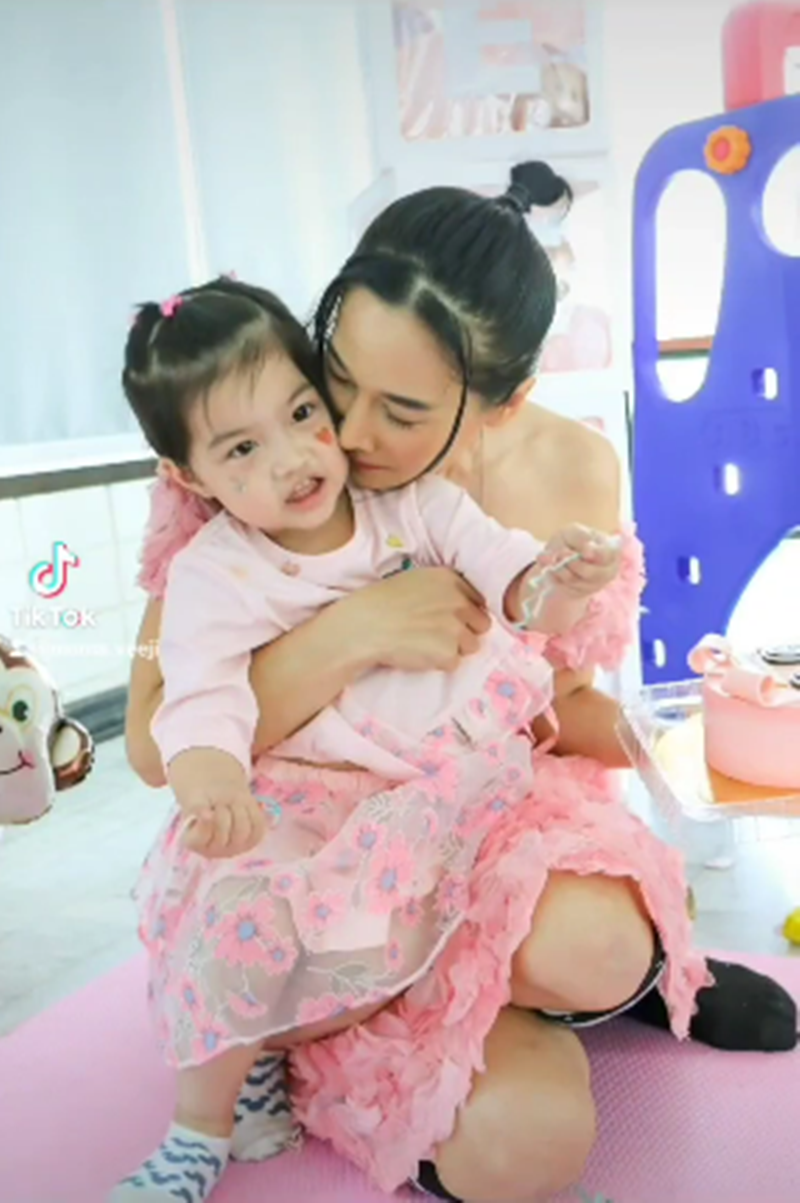 กุ้งพลอย กนิษฐรินทร์, หนุ่ม ศรราม