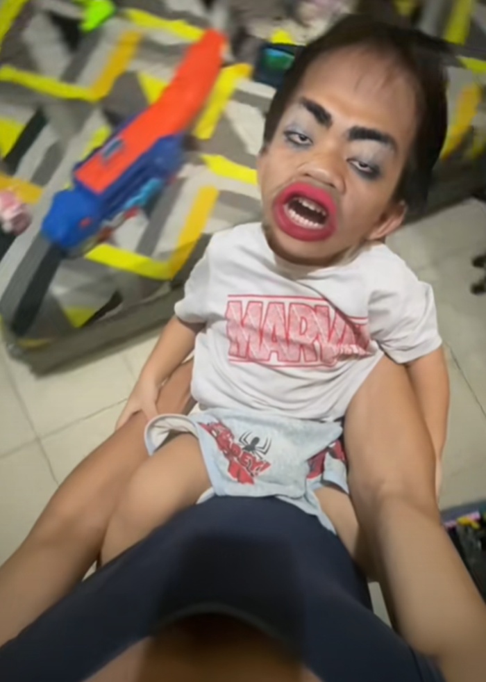 อุ้มลูก